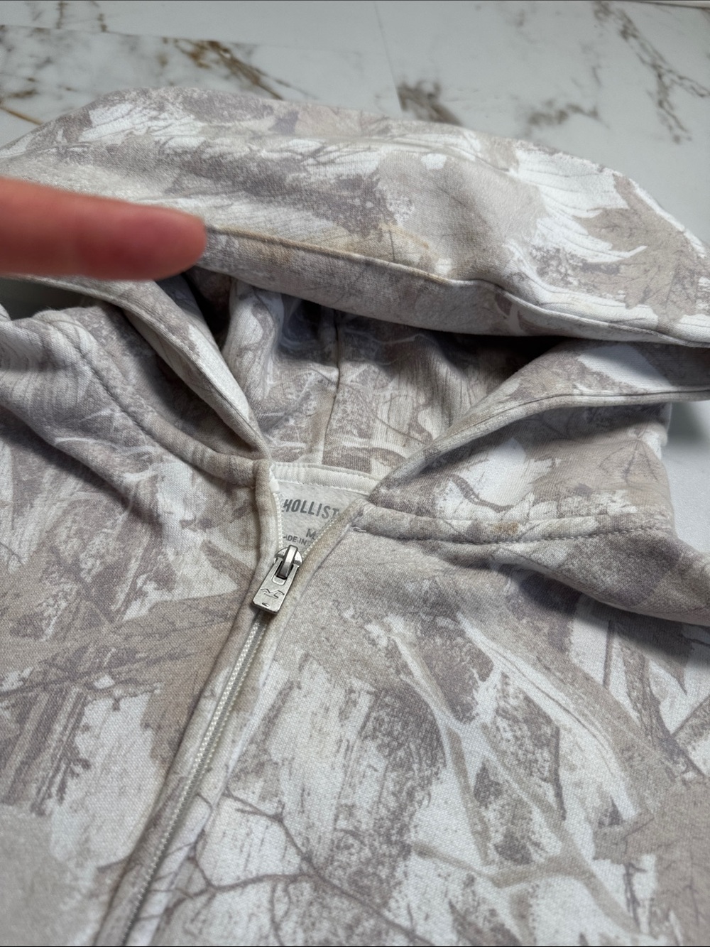 Hollister Boxy Camo Zip-Up Hoodie Sz M Trendy Loungewear cozy Comdy - Picture 5 of 12
